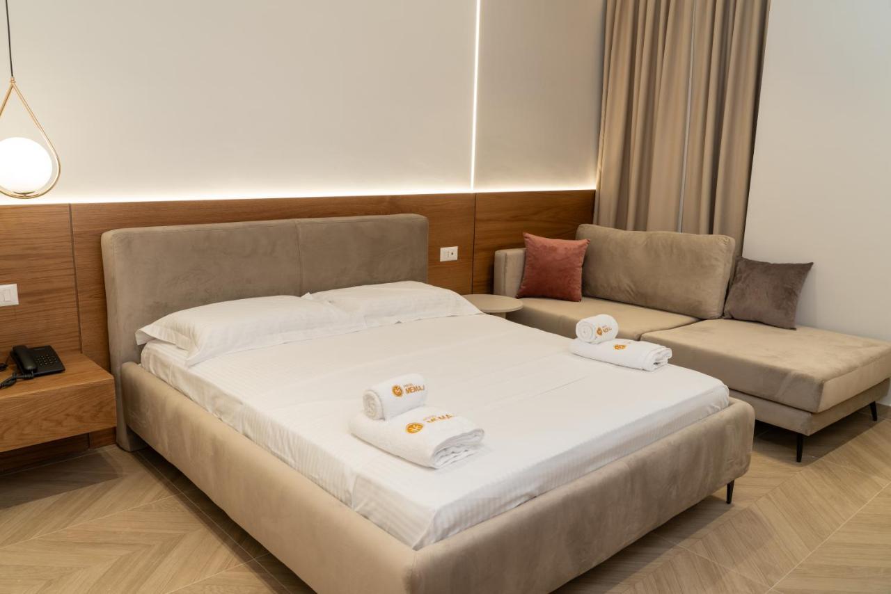 Hotel Memaj Ksamil Kültér fotó